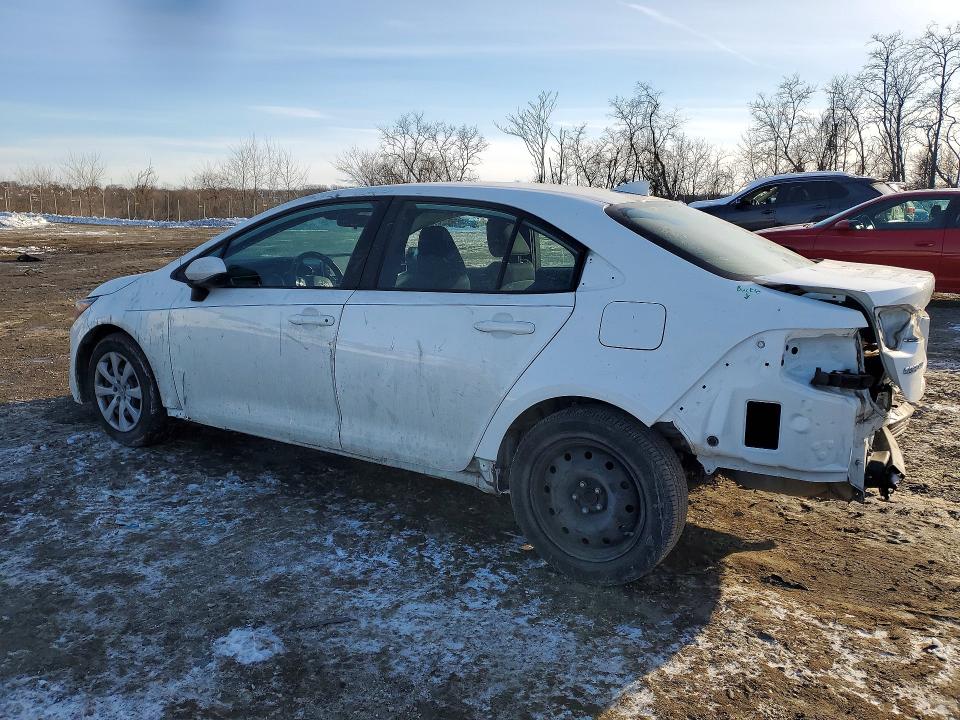 Zdjęcie 2 z aukcji – 2021 TOYOTA COROLLA z VIN 5YFEPMAEXMP226819
