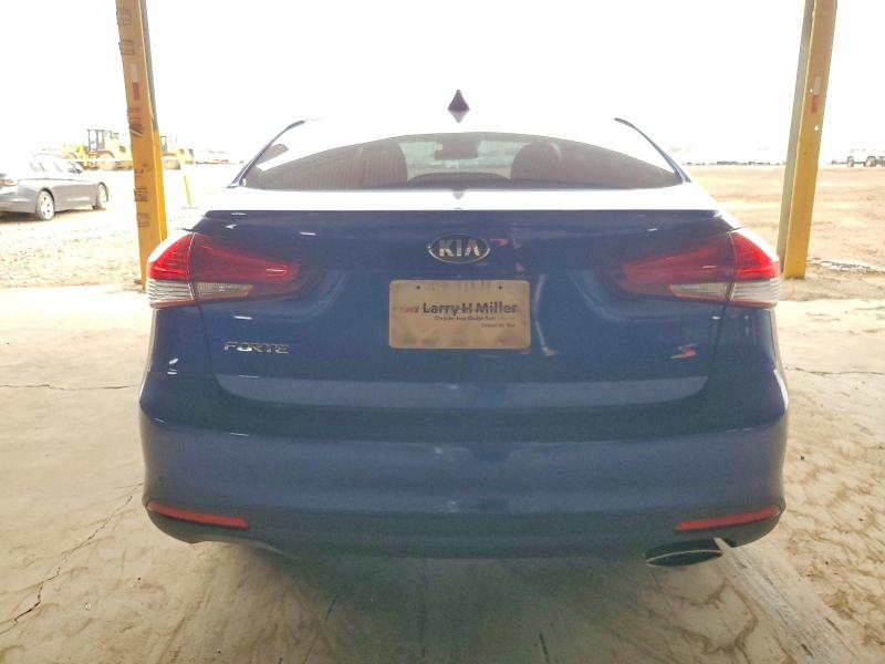 Photo 6 from auction – 2017 KIA FORTE LX with VIN 3KPFL4A71HE108912