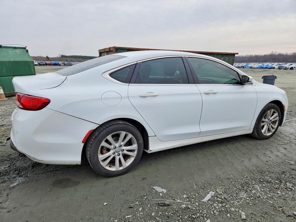 Photo 3 from auction – 2016 CHRYSLER 200 LIMITE with VIN 1C3CCCAB9GN167948