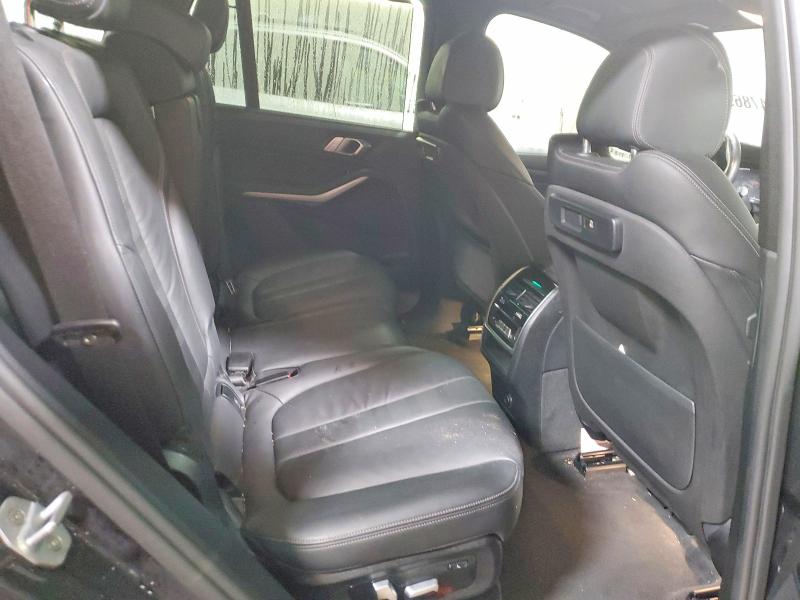 Photo 10 from auction – 2020 BMW X5 XDRIVE4 with VIN 5UXCR6C00LLL75552