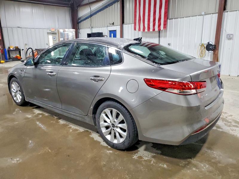 Photo 2 from auction – 2016 KIA OPTIMA EX with VIN 5XXGU4L39GG091486