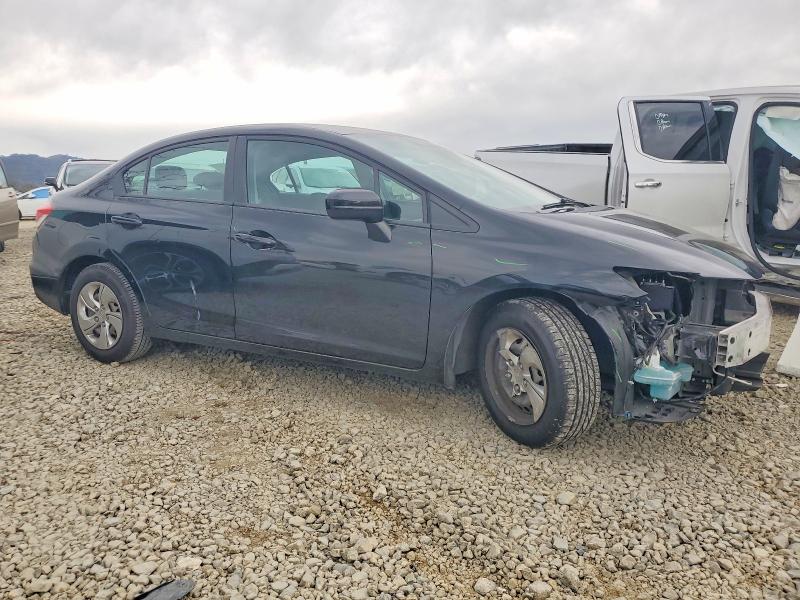 Photo 4 from auction – 2014 HONDA CIVIC LX with VIN 19XFB2F53EE227569