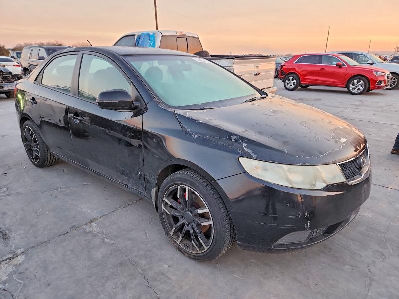 Photo 4 from auction – 2012 KIA FORTE with VIN KNAFU4A20C5563690