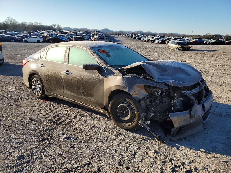 Photo 4 from auction – 2017 NISSAN ALTIMA 2.5 with VIN 1N4AL3AP5HN321416