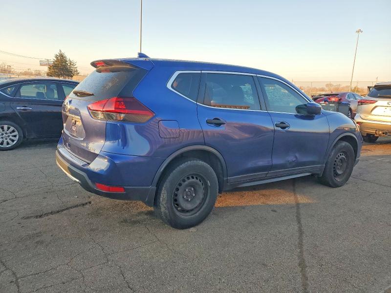 Photo 3 from auction – 2018 NISSAN ROGUE S with VIN 5N1AT2MV2JC718285
