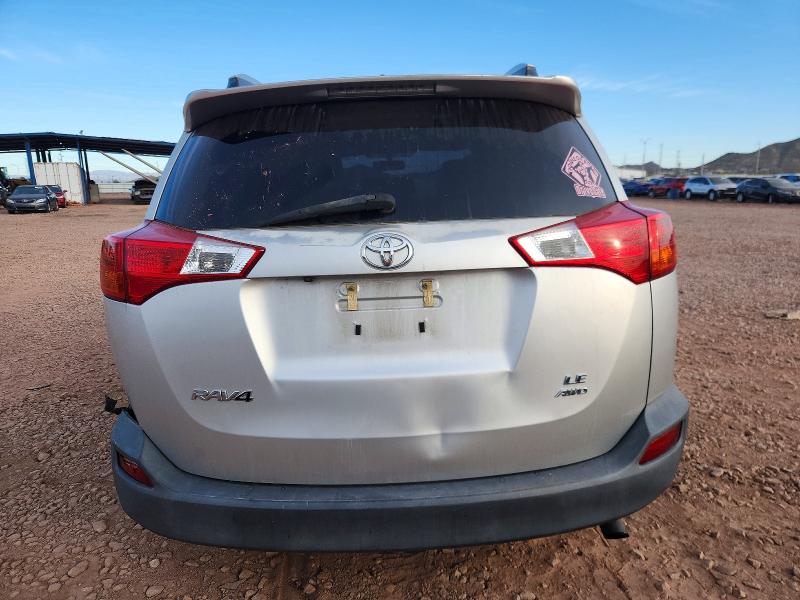 Photo 6 from auction – 2013 TOYOTA RAV4 LE with VIN JTMBFREV3D5004777