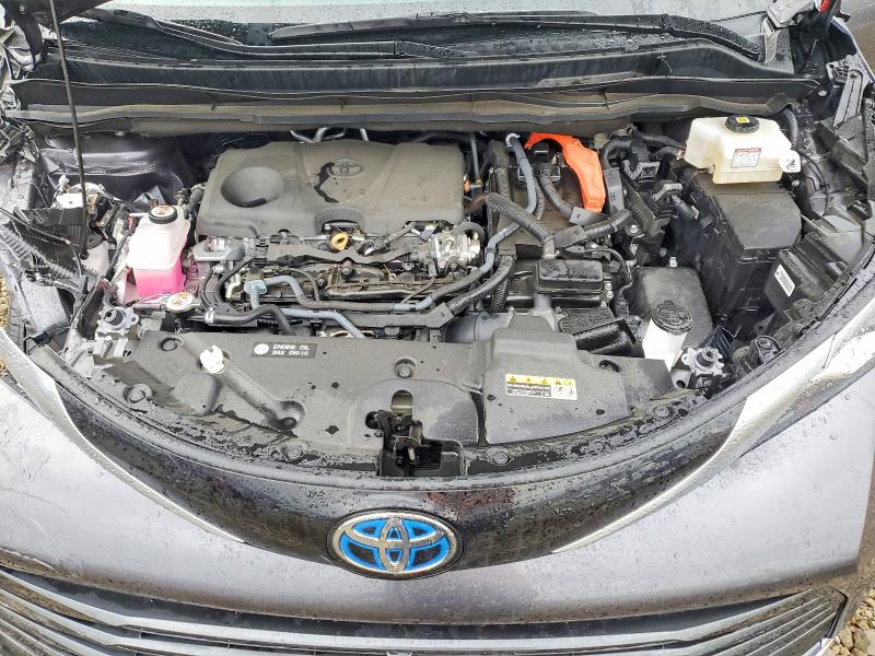 Photo 12 from auction – 2025 TOYOTA SIENNA LIM with VIN 5TDESKFC2SS159325