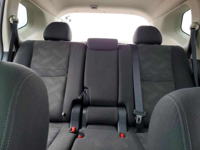 Photo 10 from auction – 2016 NISSAN ROGUE S with VIN KNMAT2MT7GP632300