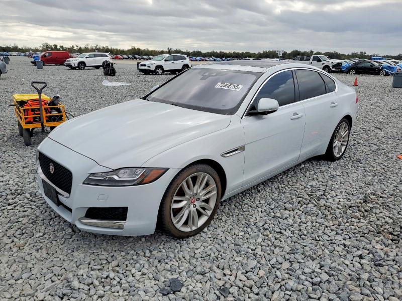 JAGUAR XF PRESTIG 2017 with VIN SAJBK4BV9HCY45587 - Photo from auction