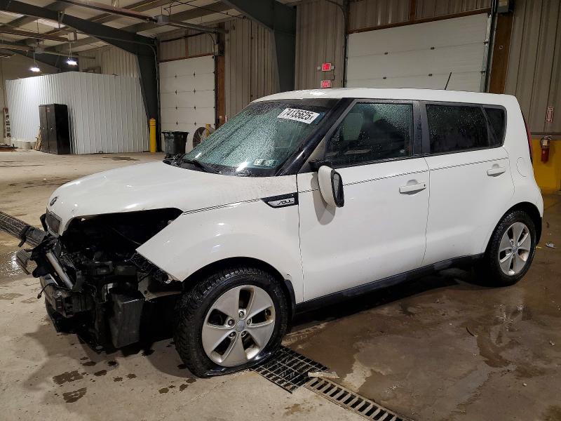 KIA SOUL 2015 with VIN KNDJN2A26F7129751 - Photo from auction