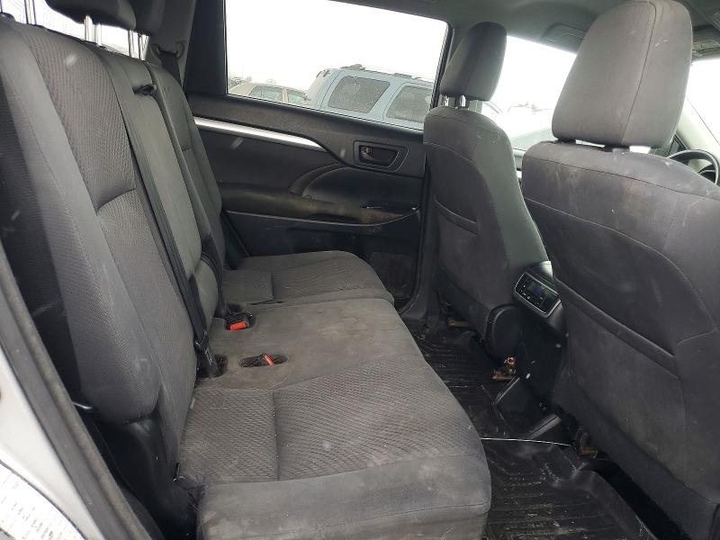 Photo 10 from auction – 2017 TOYOTA HIGHLANDER with VIN 5TDBZRFH6HS403005