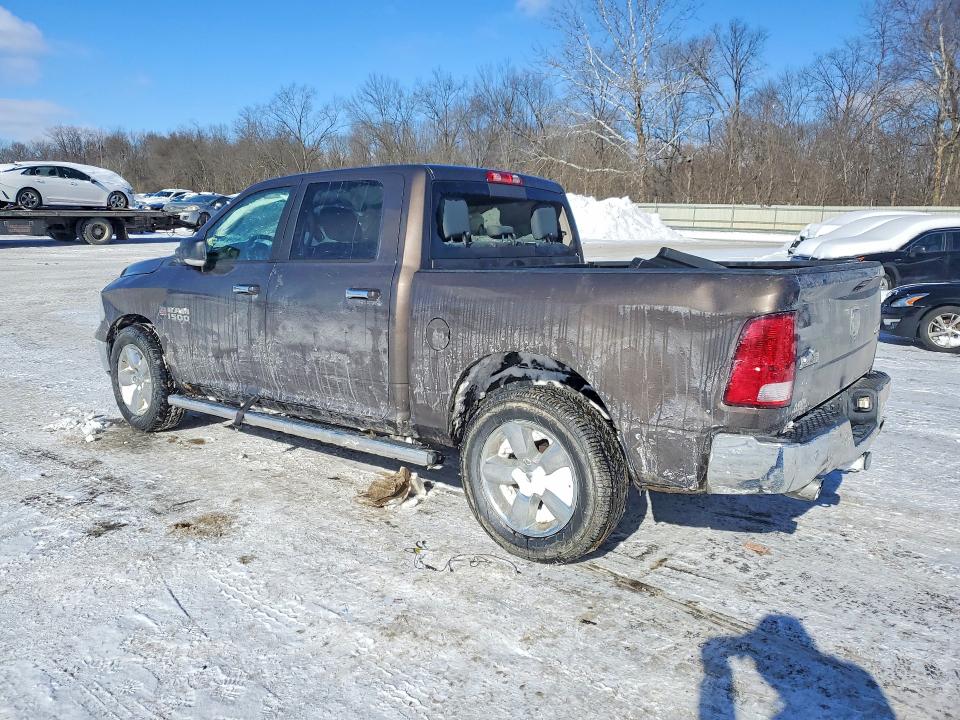 Photo 2 from auction – 2018 RAM 1500 SLT with VIN 3C6RR7LT8JG198200
