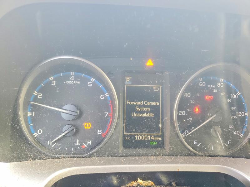 Photo 9 from auction – 2018 TOYOTA RAV4 ADVEN with VIN JTMWFREV2JJ161415