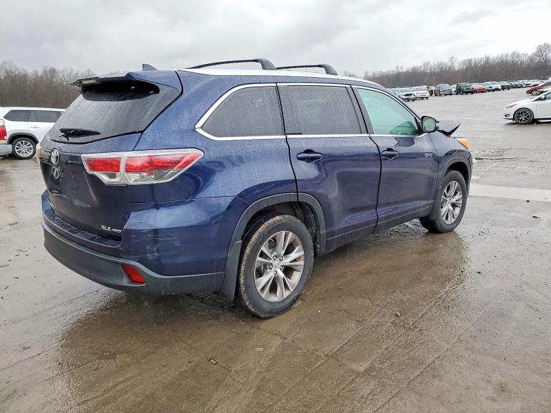 Photo 3 from auction – 2014 TOYOTA HIGHLANDER with VIN 5TDJKRFH9ES061822