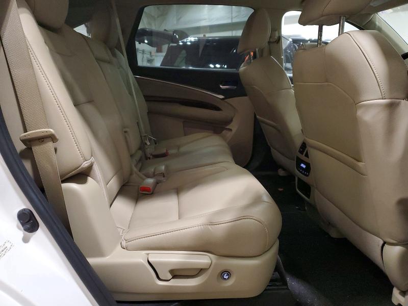 Photo 11 from auction – 2016 ACURA MDX with VIN 5FRYD4H27GB030546
