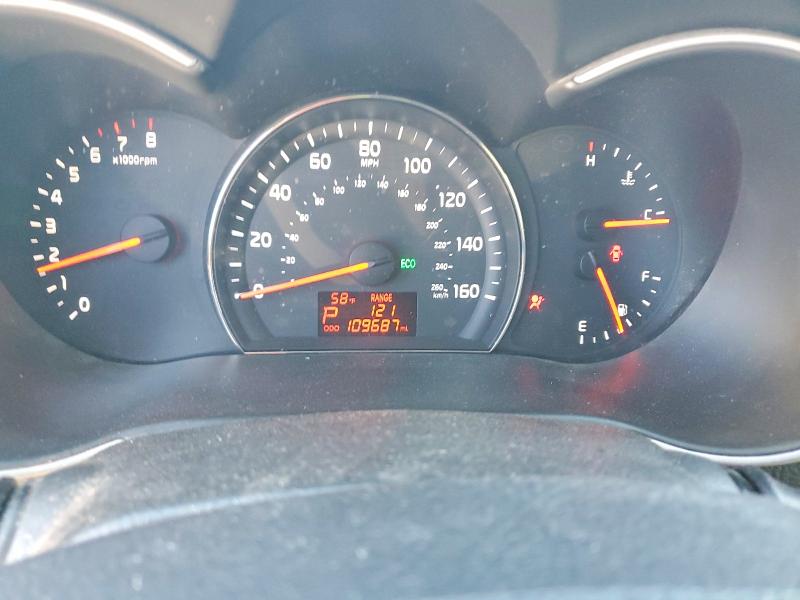 Photo 9 from auction – 2015 KIA SORENTO LX with VIN 5XYKT4A79FG613143