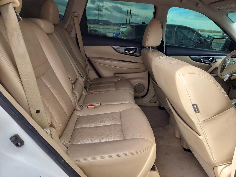 Photo 11 from auction – 2015 NISSAN ROGUE S with VIN 5N1AT2MV2FC820810