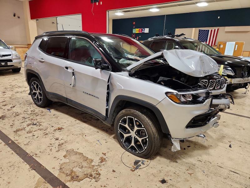 Photo 4 from auction – 2024 JEEP COMPASS with VIN 3C4NJDCN0RT107356