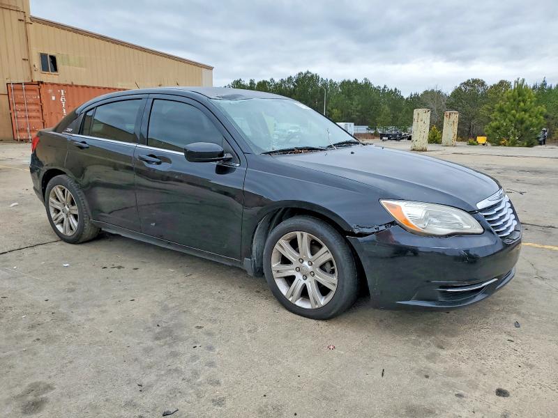 Photo 4 from auction – 2012 CHRYSLER 200 TOURIN with VIN 1C3CCBBB7CN302816