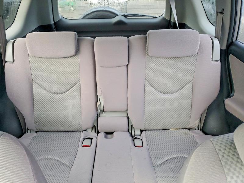 Photo 10 from auction – 2007 TOYOTA RAV4 with VIN JTMBD33V775106903
