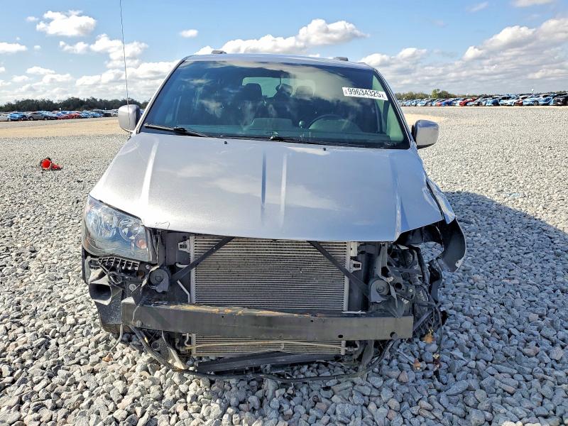 Foto 5 de la subasta – 2019 DODGE GRAND CARA con VIN 2C4RDGEG2KR718295