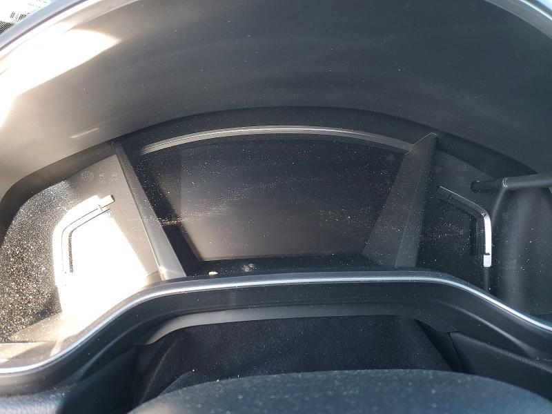 Photo 9 from auction – 2018 HONDA CR-V with VIN 7FARW1H86JE021397