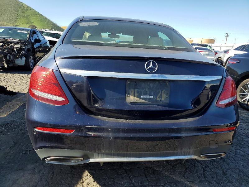 Photo 6 from auction – 2017 MERCEDES-BENZ E with VIN WDDZF4JB1HA042850