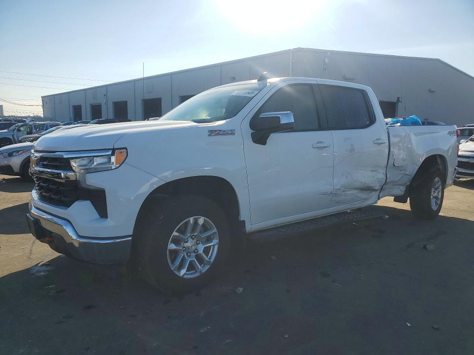 Photo 1 from auction – 2025 CHEVROLET SILVERADO with VIN 1GCUKDED7SZ105681