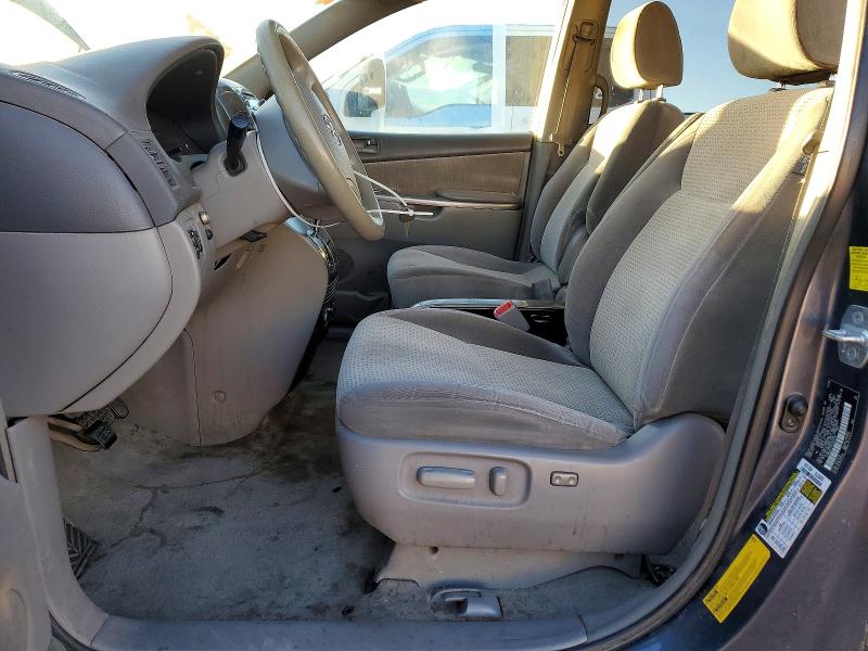 Photo 7 from auction – 2010 TOYOTA SIENNA CE with VIN 5TDKK4CC2AS332746