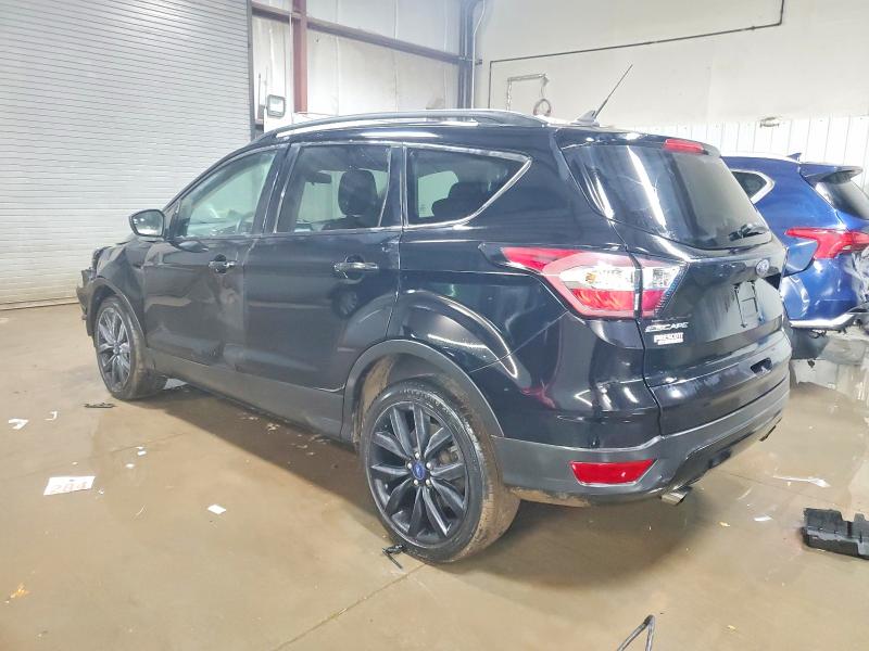 Photo 2 from auction – 2018 FORD ESCAPE SE with VIN 1FMCU0GD8JUD16343