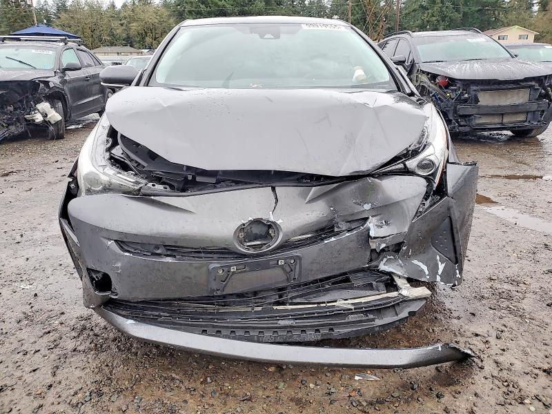 Photo 5 from auction – 2017 TOYOTA PRIUS with VIN JTDKARFU1H3543999