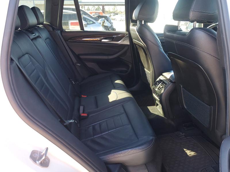 Photo 11 from auction – 2018 BMW X3 XDRIVE3 with VIN 5UXTR9C55JLC74777