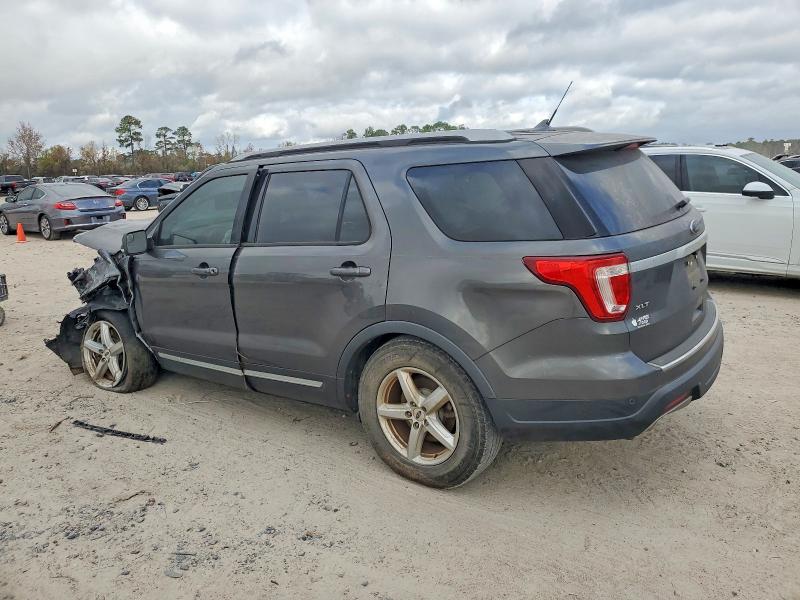 Photo 2 from auction – 2018 FORD EXPLORER with VIN 1FM5K7D8XJGA97608