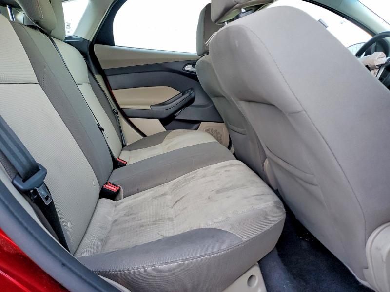Photo 10 from auction – 2014 FORD FOCUS SE with VIN 1FADP3K22EL454176