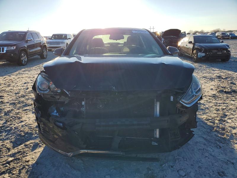 Photo 5 from auction – 2019 HYUNDAI SONATA with VIN 5NPE34AF0KH729032