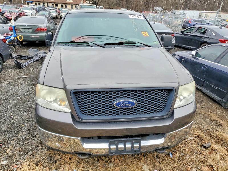 Photo 5 from auction – 2005 FORD F150 SUPER with VIN 1FTRW14W55FA79812