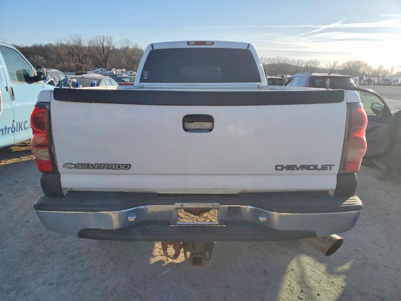 Photo 6 from auction – 2006 CHEVROLET SILVERADO with VIN 1GCHK33D56F227767