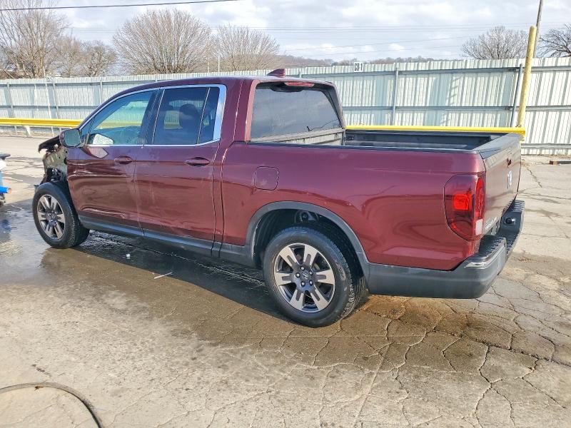 Photo 2 from auction – 2017 HONDA RIDGELINE with VIN 5FPYK2F59HB011594