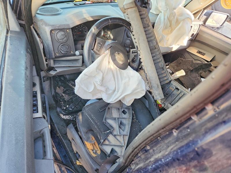 Photo 8 from auction – 2006 JEEP COMMANDER with VIN 1J8HG48N76C145705
