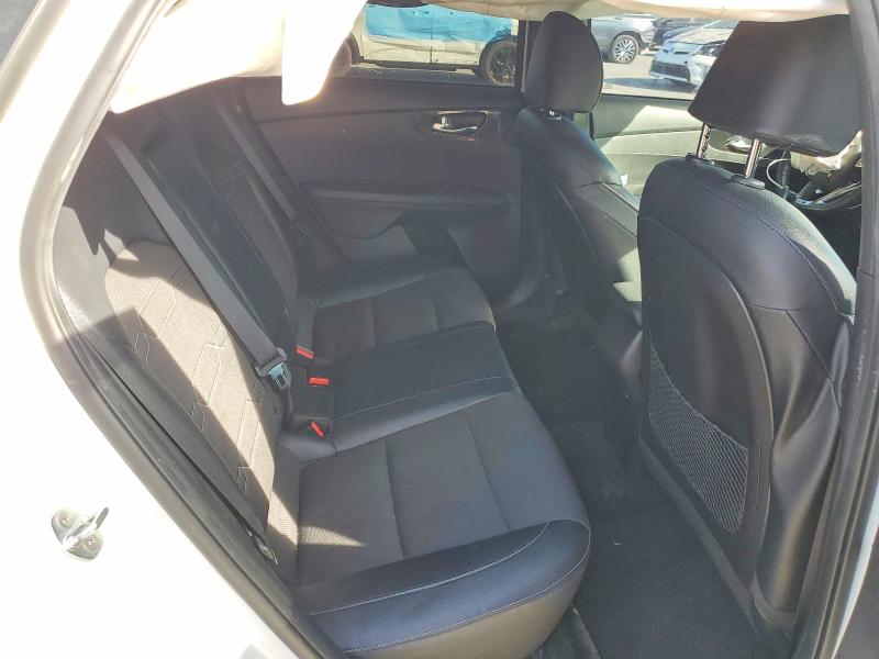 Photo 10 from auction – 2021 KIA FORTE with VIN 3KPF34AD5ME280599