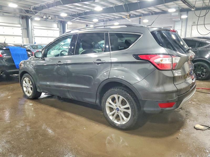 Photo 2 from auction – 2017 FORD ESCAPE SE with VIN 1FMCU0GD2HUD49994