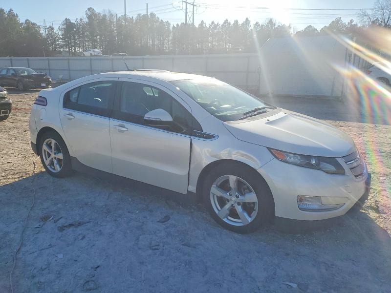 Photo 4 from auction – 2014 CHEV VOLT with VIN 1G1RH6E4XEU166131