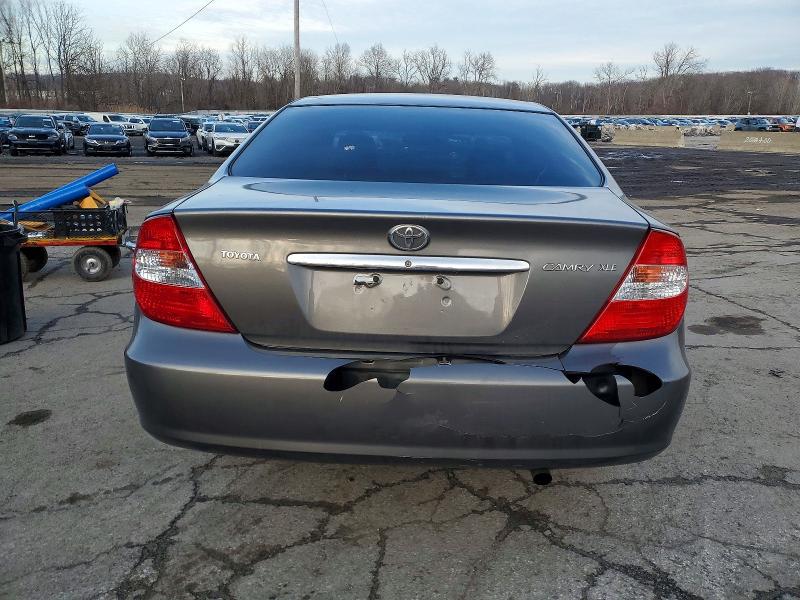 Photo 6 from auction – 2002 TOYOTA CAMRY with VIN 4T1BE30K82U622690