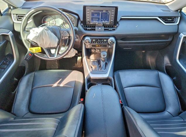 Photo 8 from auction – 2021 TOYOTA RAV4 XLE P with VIN 2T3C1RFV1MC108826