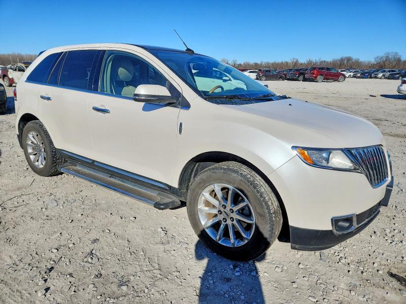 Photo 4 from auction – 2013 LINCOLN MKX with VIN 2LMDJ6JK4DBL40841