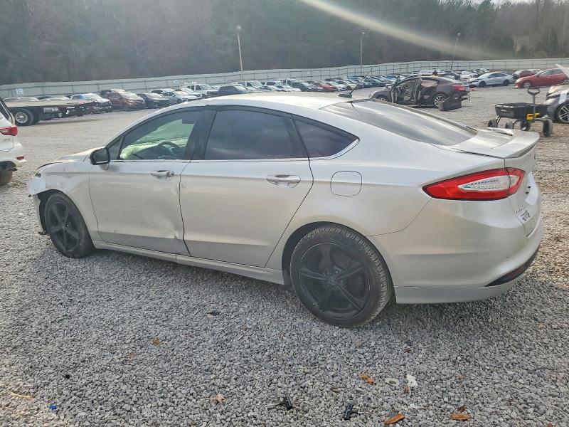 Photo 2 from auction – 2016 FORD FUSION with VIN 3FA6P0HD6GR105543