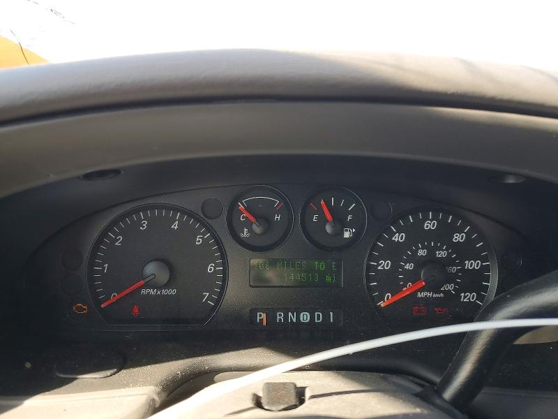 Photo 9 from auction – 2005 FORD TAURUS SE with VIN 1FAFP53U75A184023