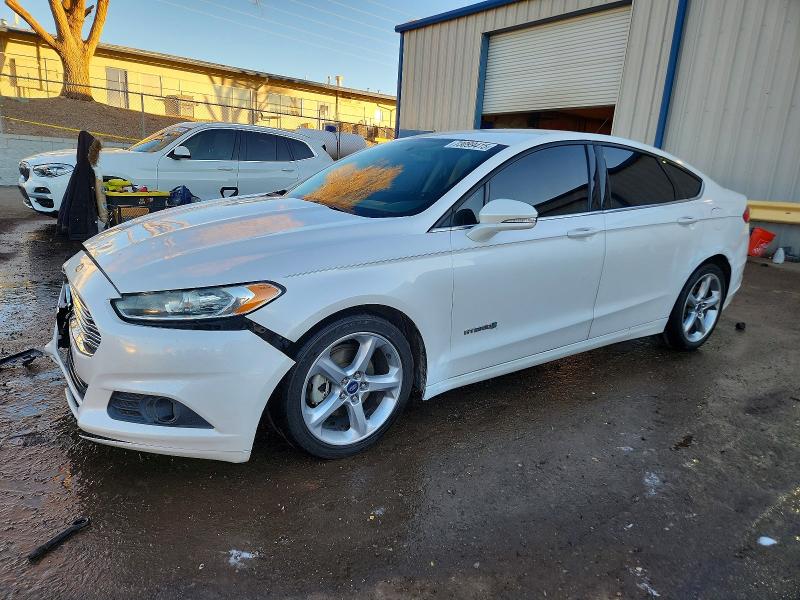 FORD FUSION 2013 with VIN 3FA6P0LUXDR235392 - Photo from auction