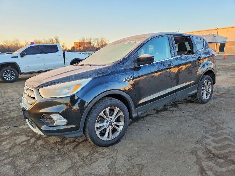 FORD ESCAPE SE 2017 with VIN 1FMCU9GD5HUB33822 - Photo from auction