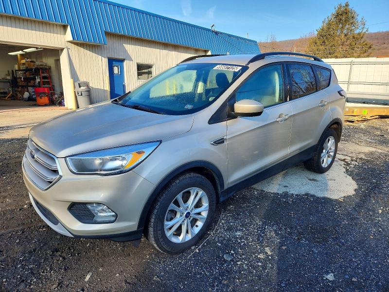 Photo 1 from auction – 2018 FORD ESCAPE SE with VIN 1FMCU9GD5JUD13646